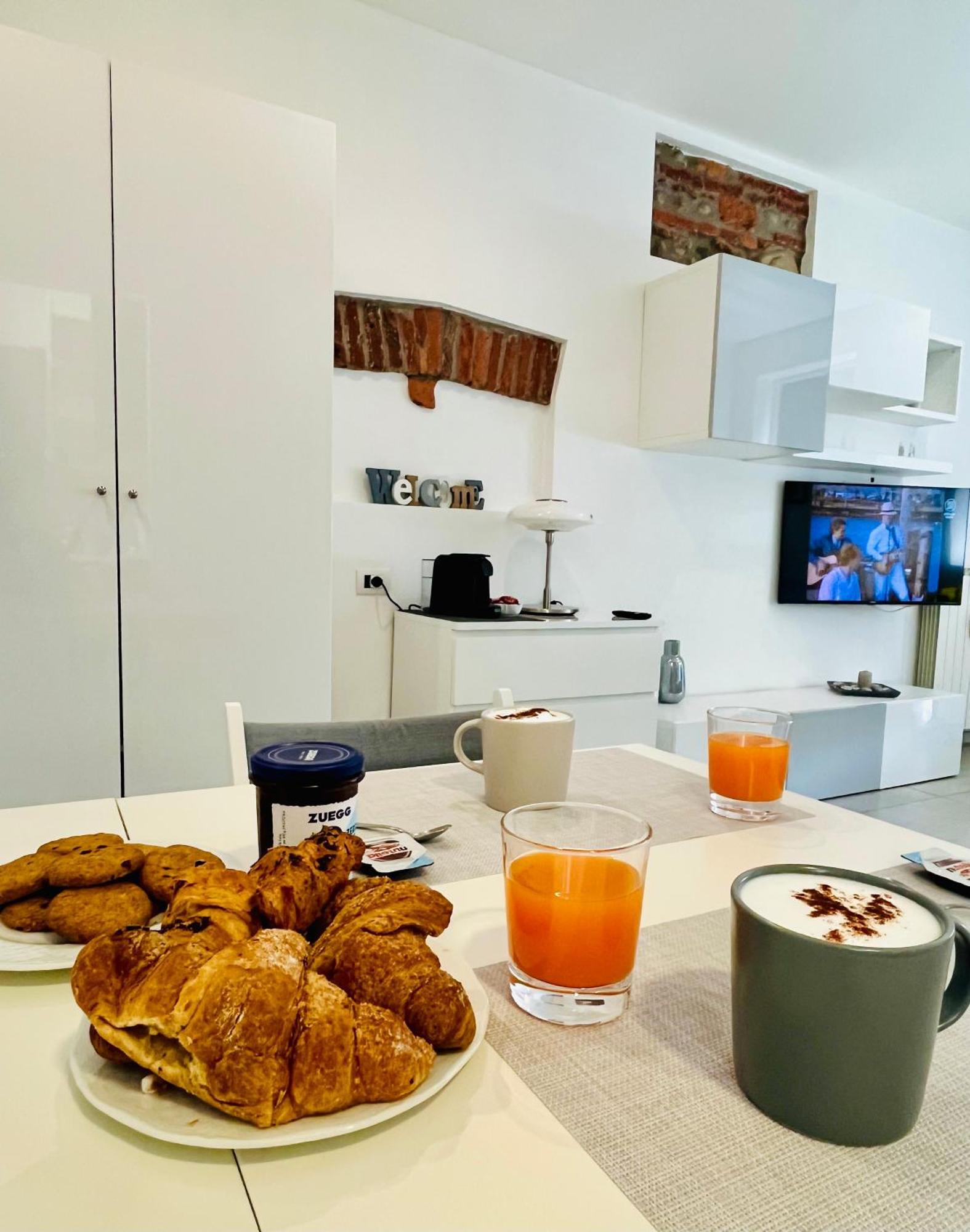 Beddy & Breakfast 2 - Il Cortino Lejlighed Cesano Maderno Eksteriør billede